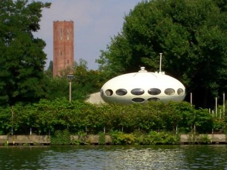 Ufos auf dem Weg nach Berlin - Foto: Stefan Schneider